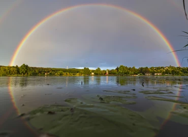 Szivárvány a Csónakázó-tónál