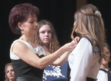 Megrendezték a Dr. Mező Ferenc Gimnázium ünnepélyes szalagavatóját 