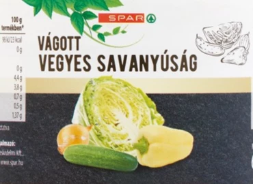 Ha megvette, ne tálalja: más is került a Spar vegyes vágott savanyúságába 