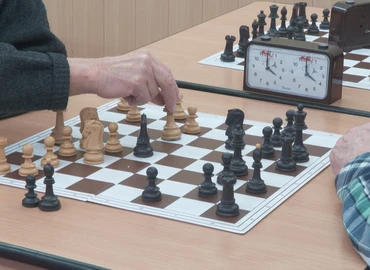 Generációk csatája dönt a városi sakkbajnoki címről 