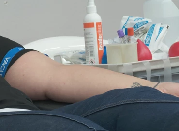 Folyamatosan érkeznek a segíteni vágyók az adventi véradó hétre