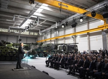 Orbán Viktor: pénteken adják át a Rheinmetall gyárát, Zalaegerszeg büszke lehet arra, hogy a világ legmodernebb páncélozott harci járműve itt készül majd